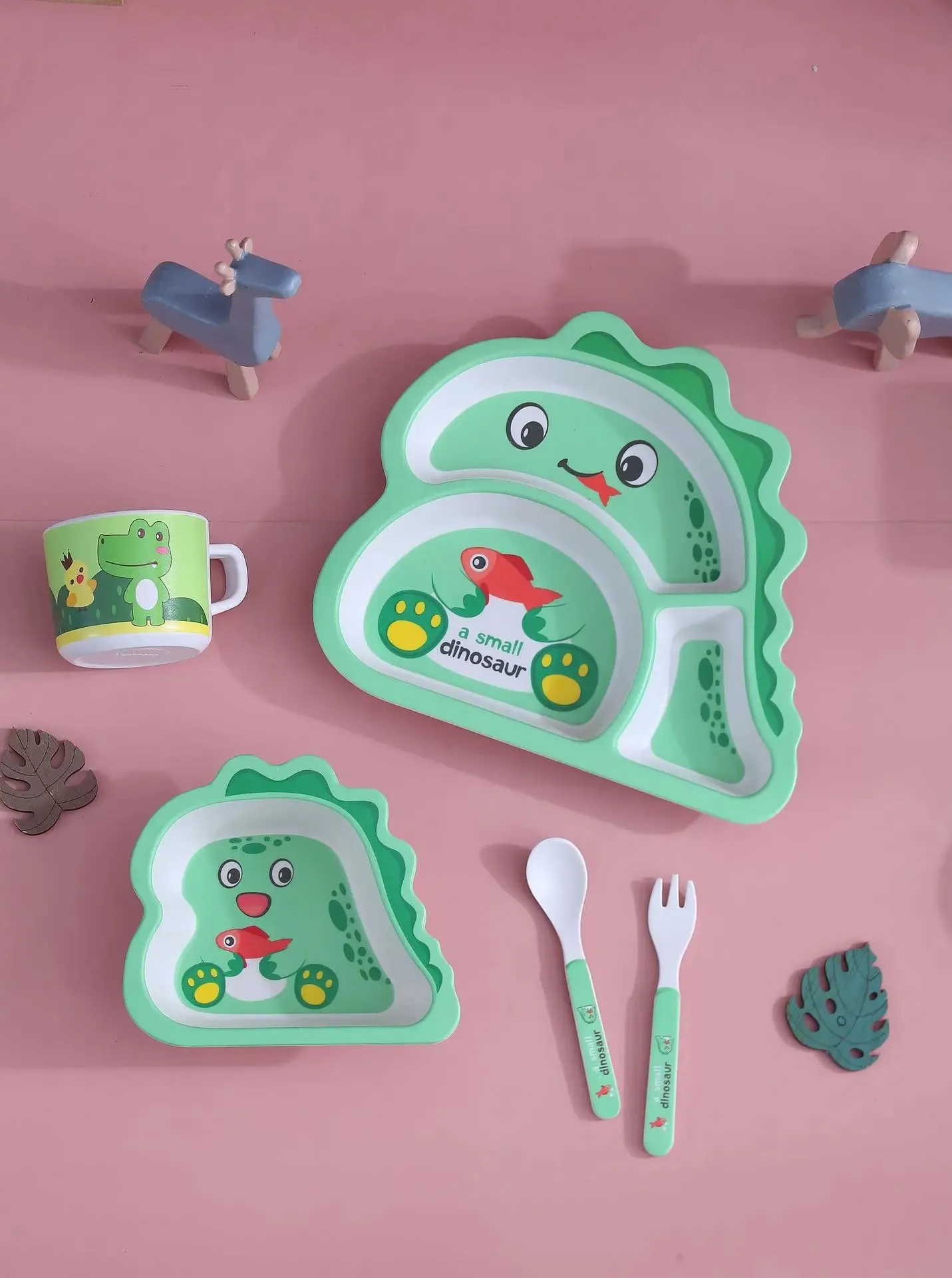 Baby Dino Dinnerware Set