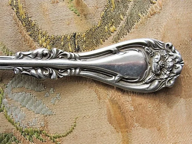 Lovely ART NOUVEAU Spoon,Ornate Large Serving Spoon,Silver Plate, Wm A Rogers,Vintage Flatware Replacement,Silverware,Collectible Silver