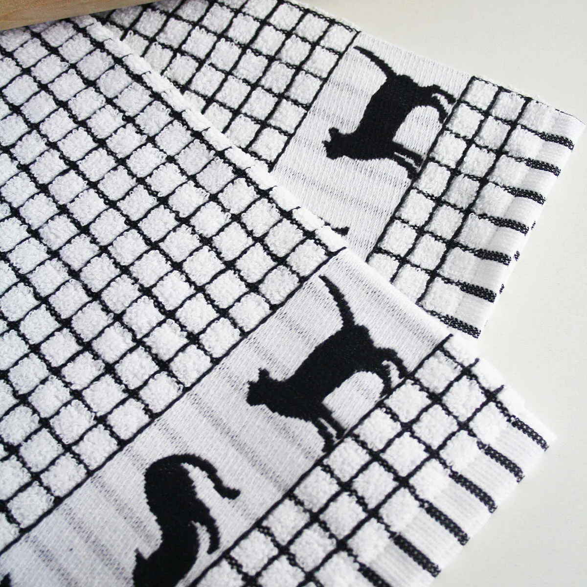 Poli-Dri Black Cat Cotton Jacquard Tea Towel