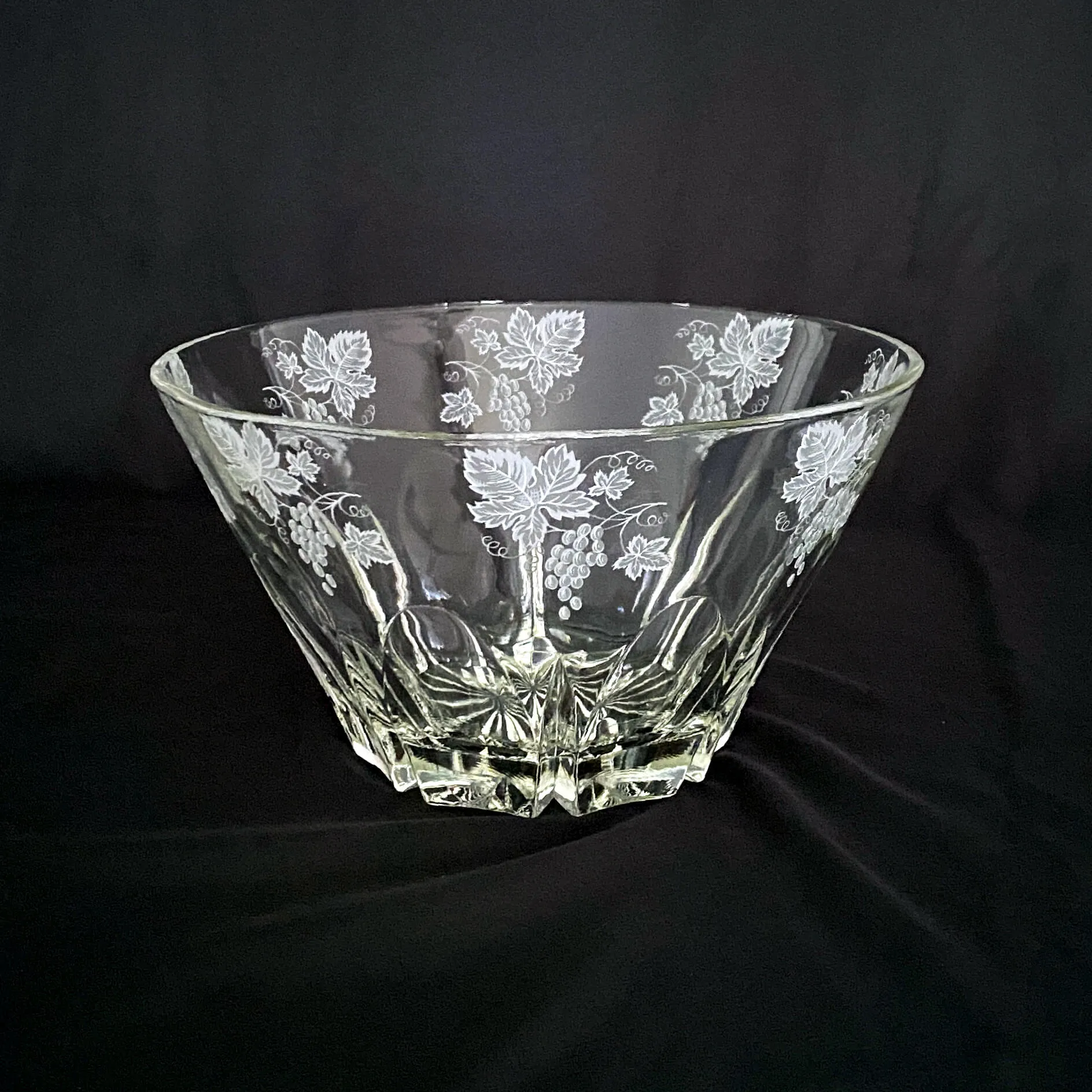 RARE Lead Crystal Round Serving Bowl by JAVIT - Etched Grapes, Leaves