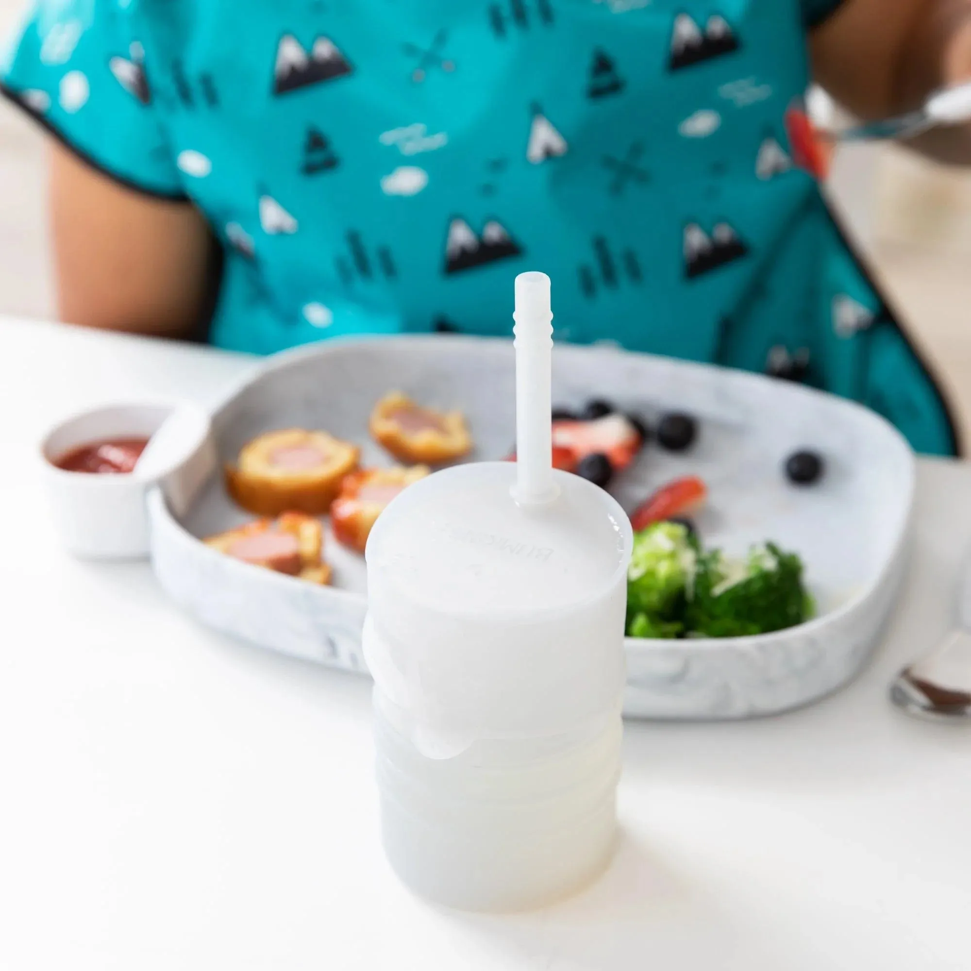 Silicone Straw Cup with Lid: Gray